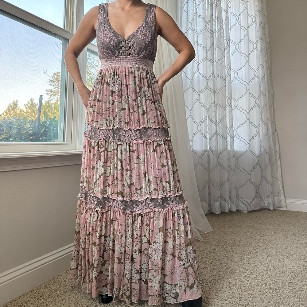 Maxi floral dress